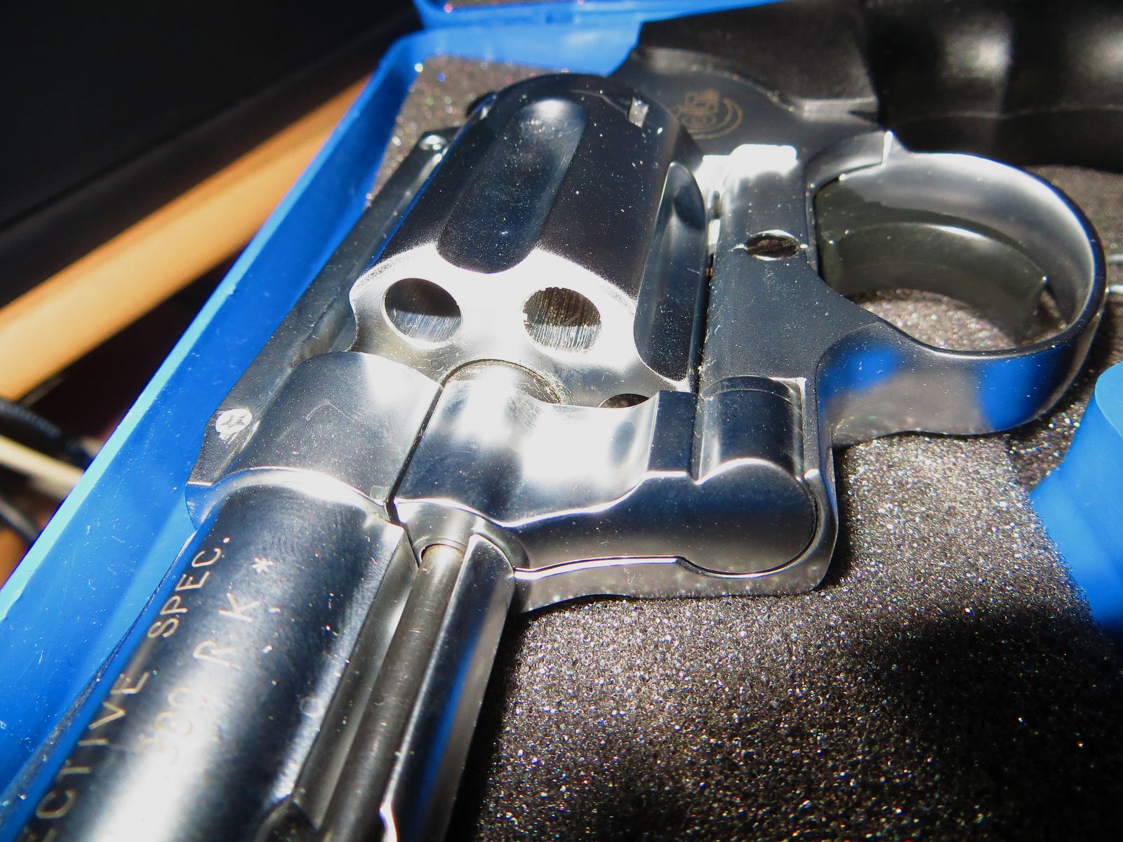 COLT Detective Spezial (Nickel) Cal. 380 RK (9mm) Knall (ungeschossen)