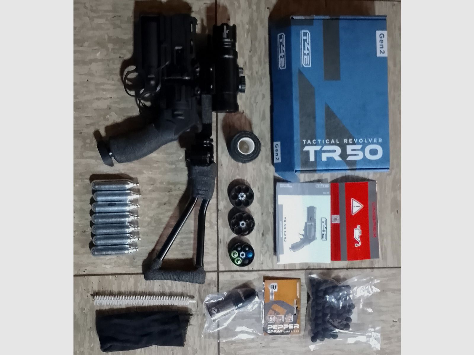 T4E Tr50 RAM .50 Set Pfeffer Launcher Visier Alu Schulterstütze Klappschaft Zubehör Hdr50 neuwertig optional Vordergriff 