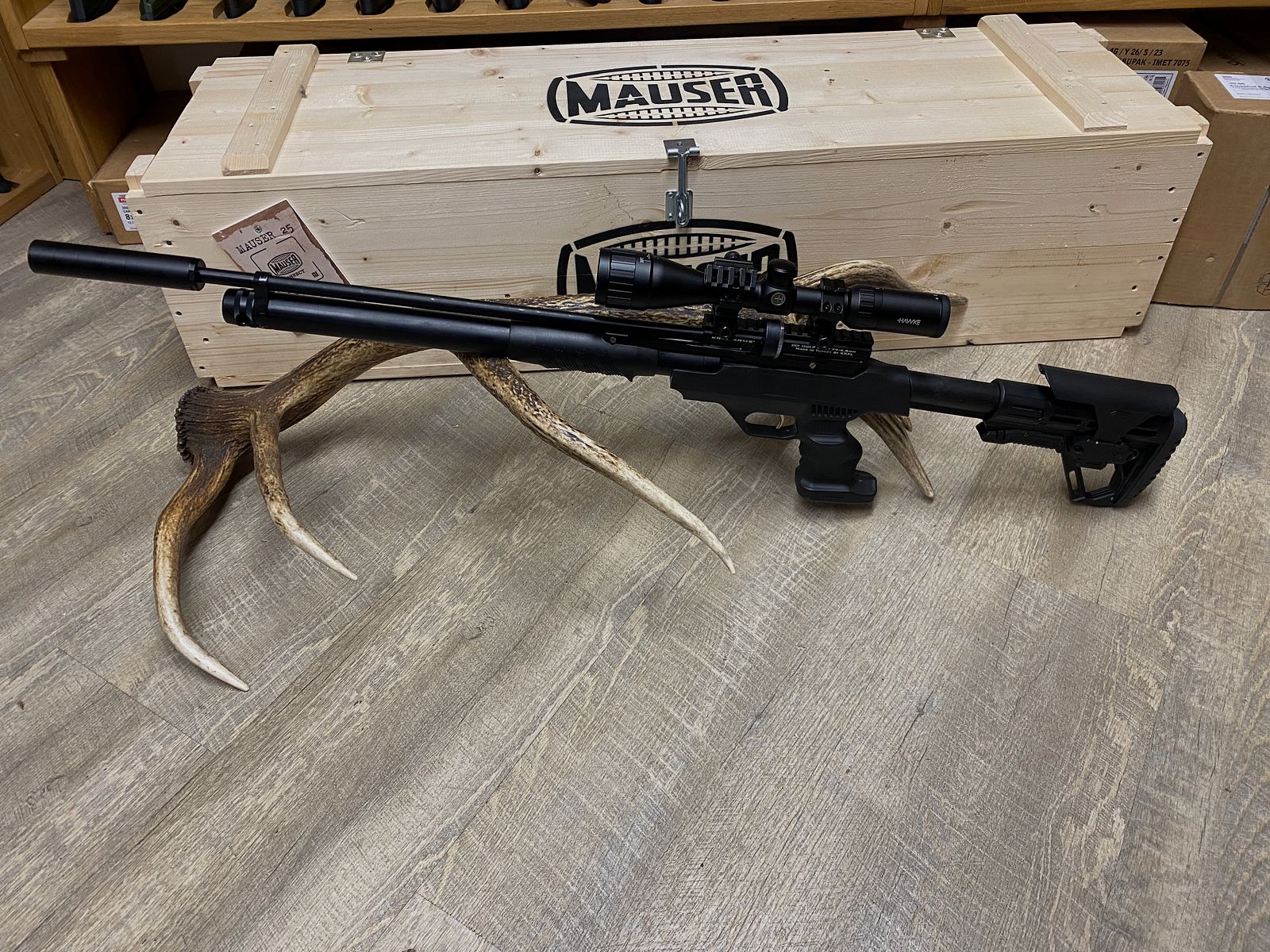 Kral Arms Puchner Rambo, mit Hawke Vantage 3-9x40
