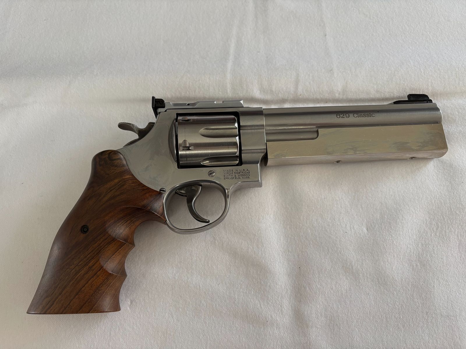 Smith & Wesson Revolver .44 Magnum 629 Classic -6, afbeelding 2 van 5