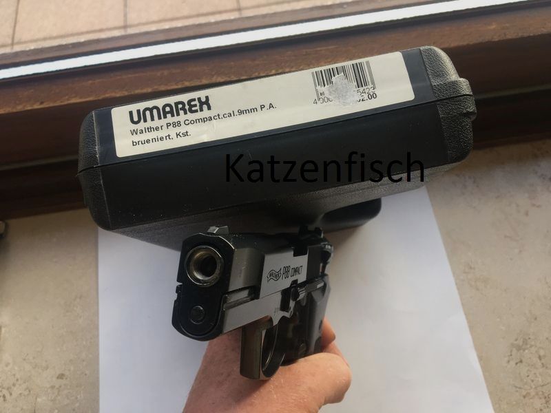 Walther P88, original verpackt, ungeschossen, nagelneu. Beschuss von 2006, mit alter Quittung