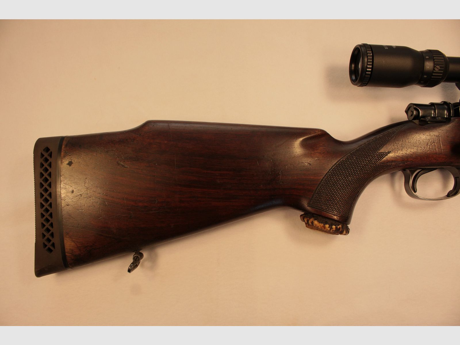 Répétiteur en 7mm Rem.Mag. avec optique Nikko Sterling.