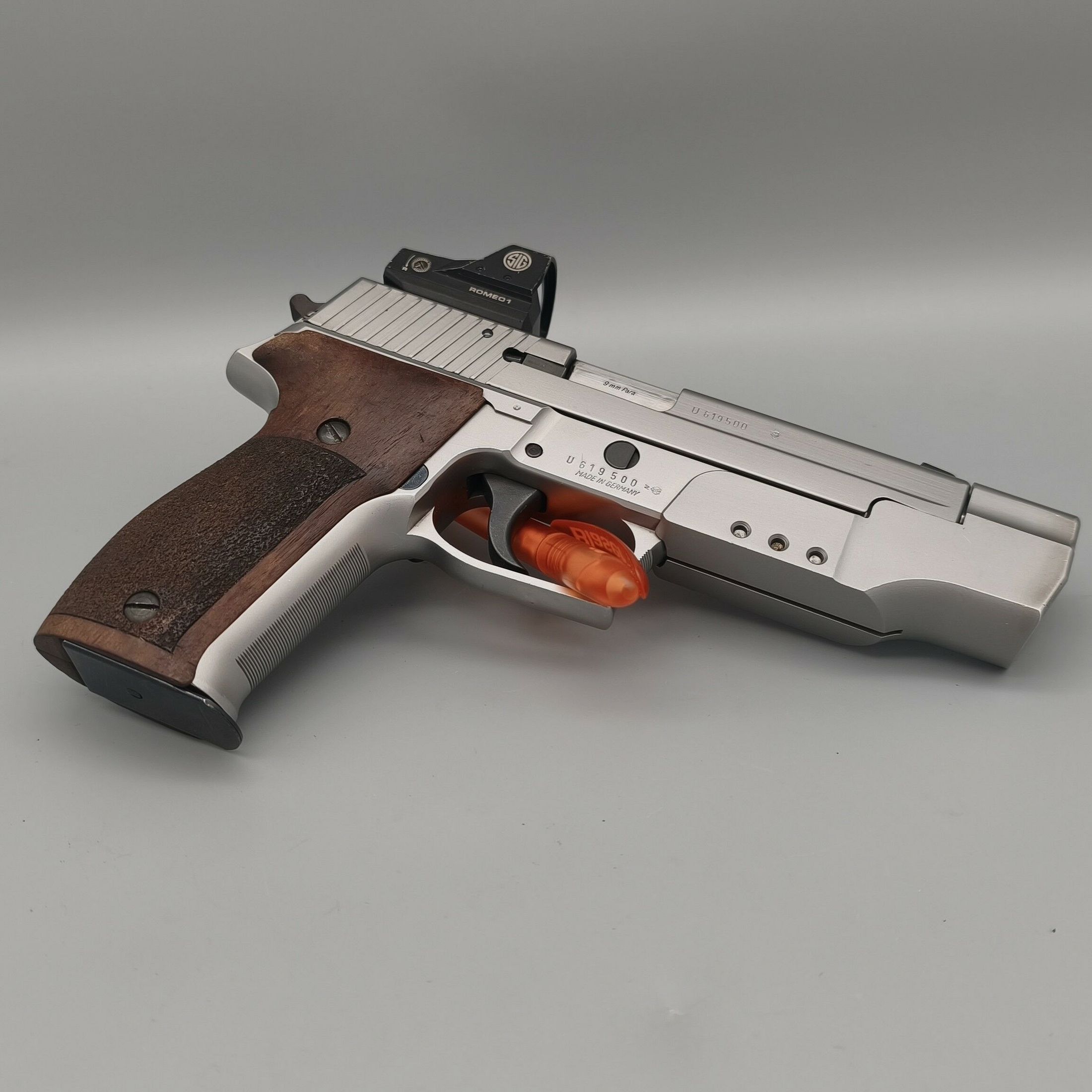 SIG Sauer P226S con Romeo 1 e mirino regolabile 9mmLuger
