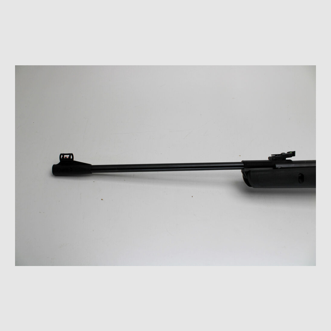Fucile ad aria LG Gamo Shadow 1000 calibro 4,5mm calcio in plastica F-segno