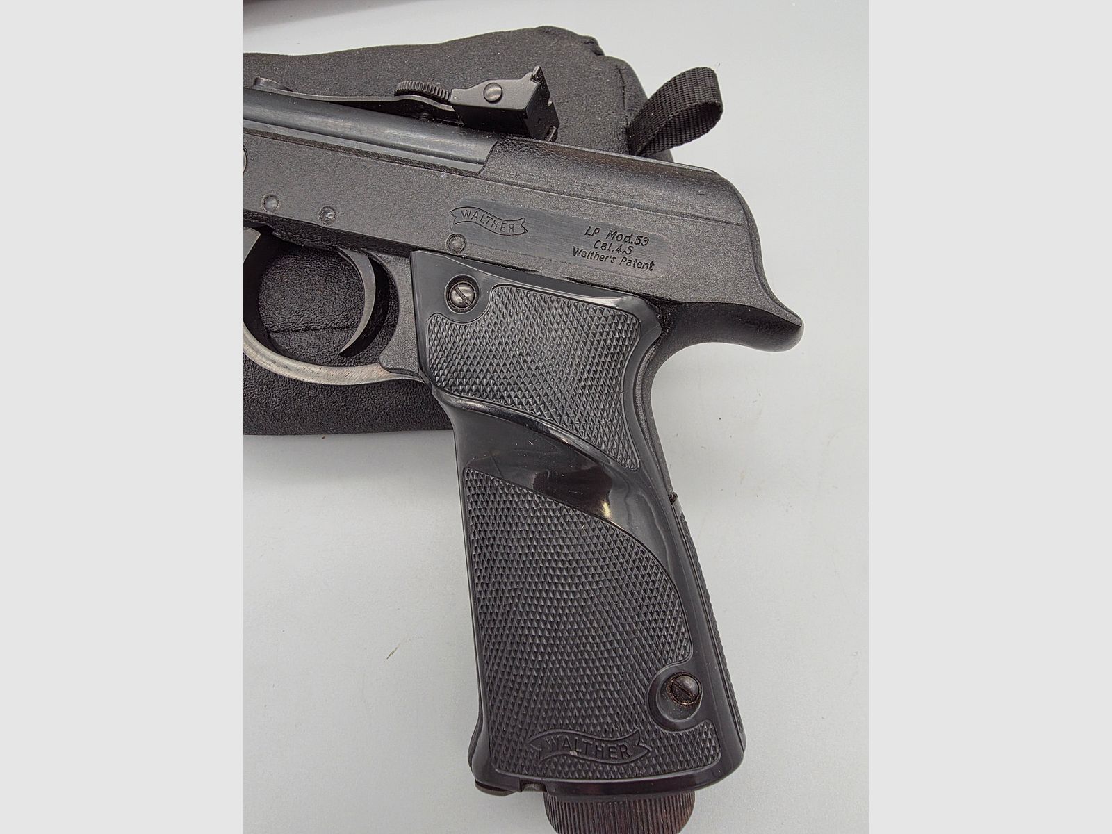 Ohne "F" !!! Luftpistole Walther Mod. LP 53 im OVP Karton u. Anschuss Scheibe aus den 60iger James Bond 007 