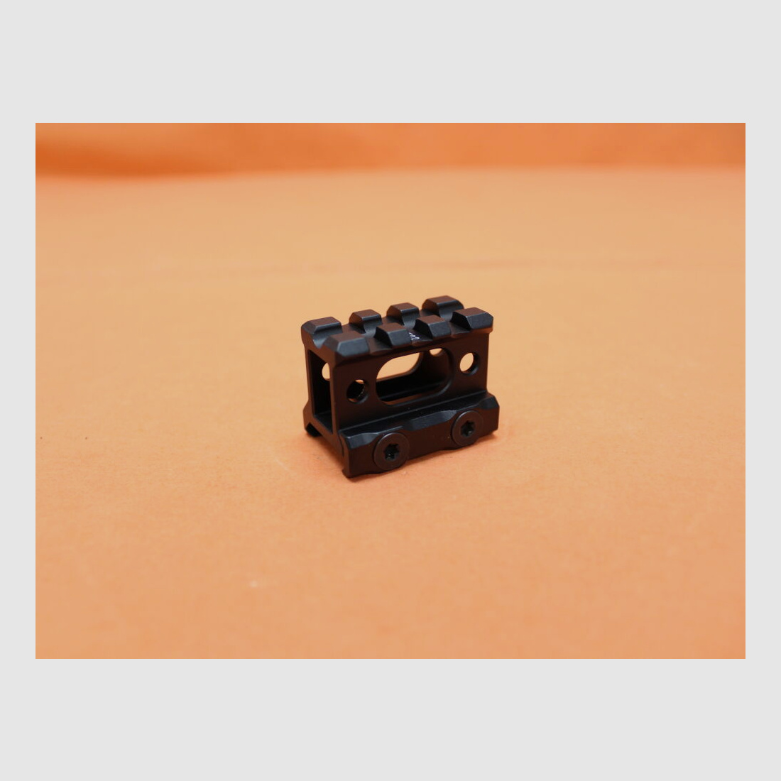 UTG - Leapers UTG Super Slim Picatinny Riser Mount (MT-RSX1S) Erhöhung für Picatinnyprofil, BH=25mm/ BL=40mm