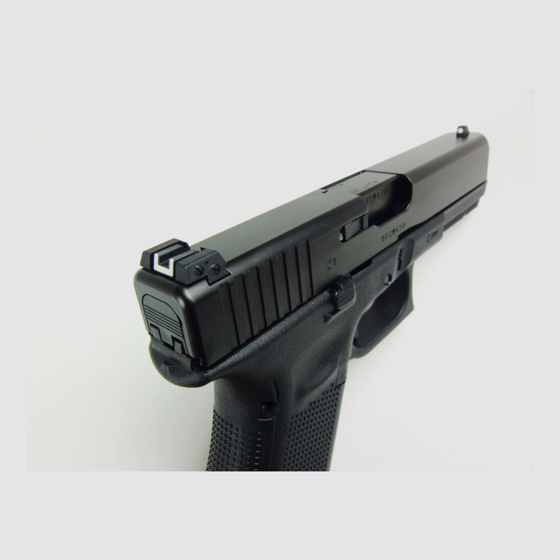 Glock	 Glock 17 Generation 5, Kaliber 9x19