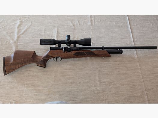 Weihrauch HW100 S F.S.B. 56cm extra lang + Zielfernrohr (Hawke Airmax 30 WA SF 4-16x50 AMX IR) + Zweibein (MDT Oryx BiPod) + verder accessoires + garantie