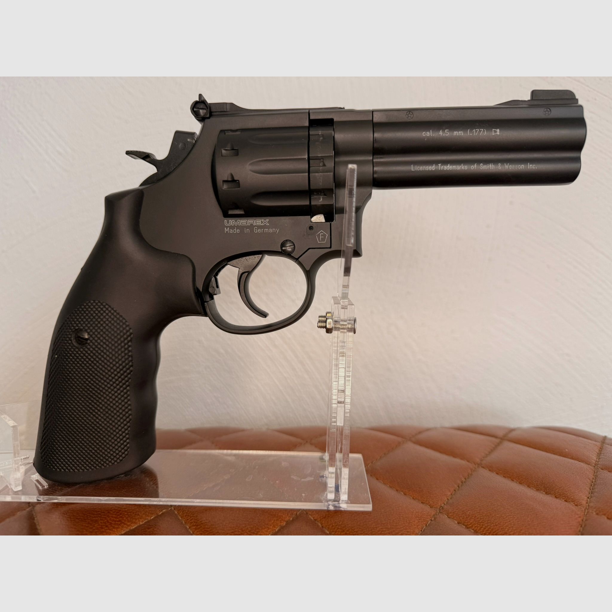 Co2 Revolver Smith & Wesson - 4 inch geblauwde 4,5 mm Diabolo