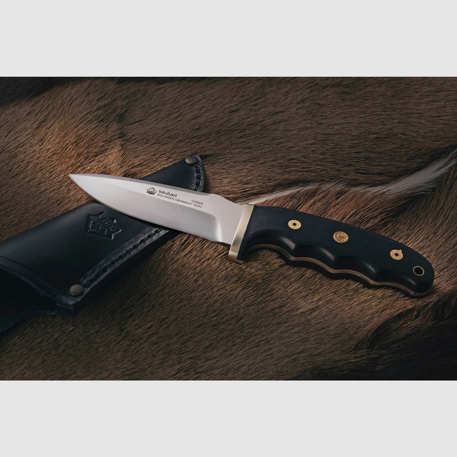 PUMA dzik, pakkaholz