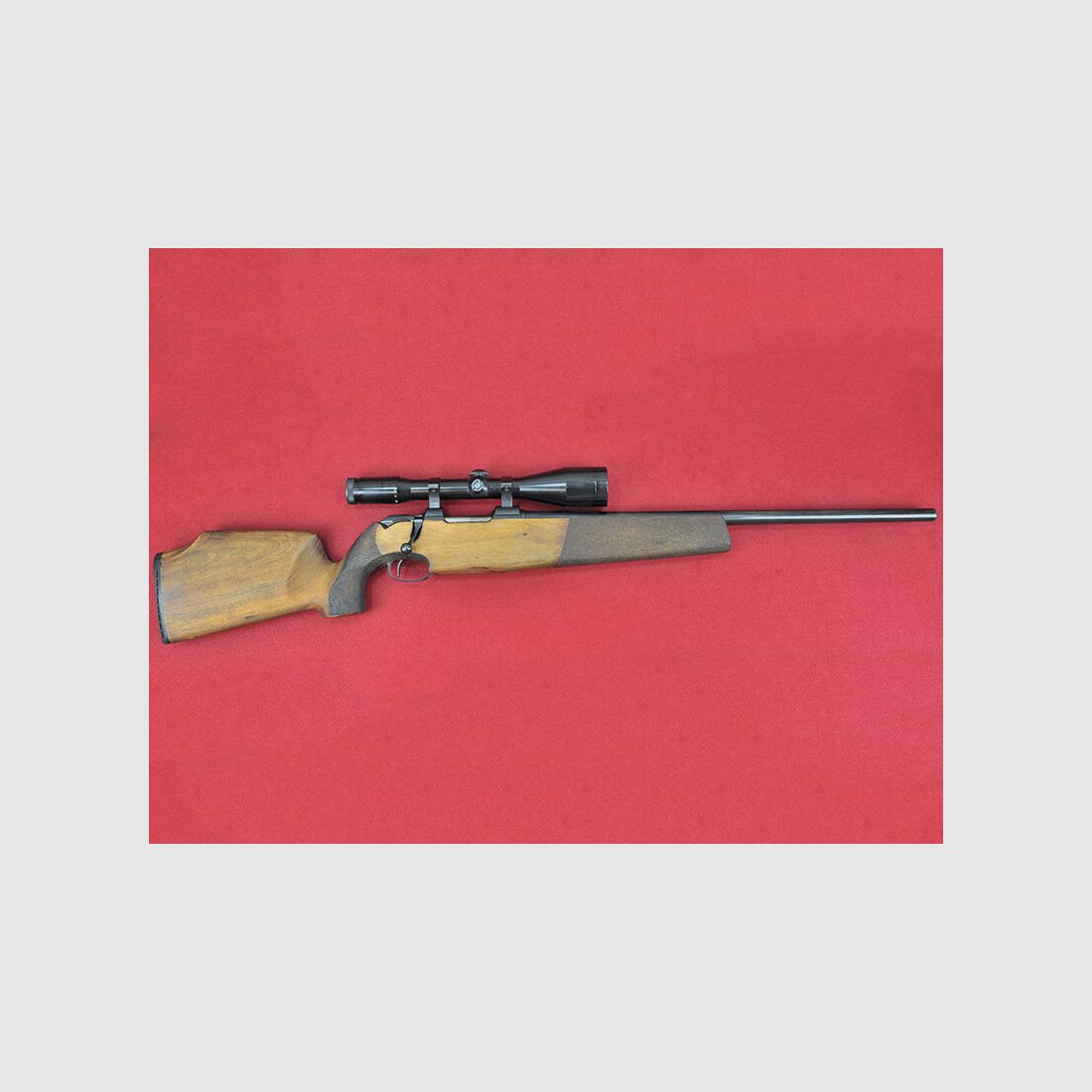 Krico	 .222 Rem. Einzellader Büchse inkl. ZF Zeiss Diavari-ZA 2,5-10x52