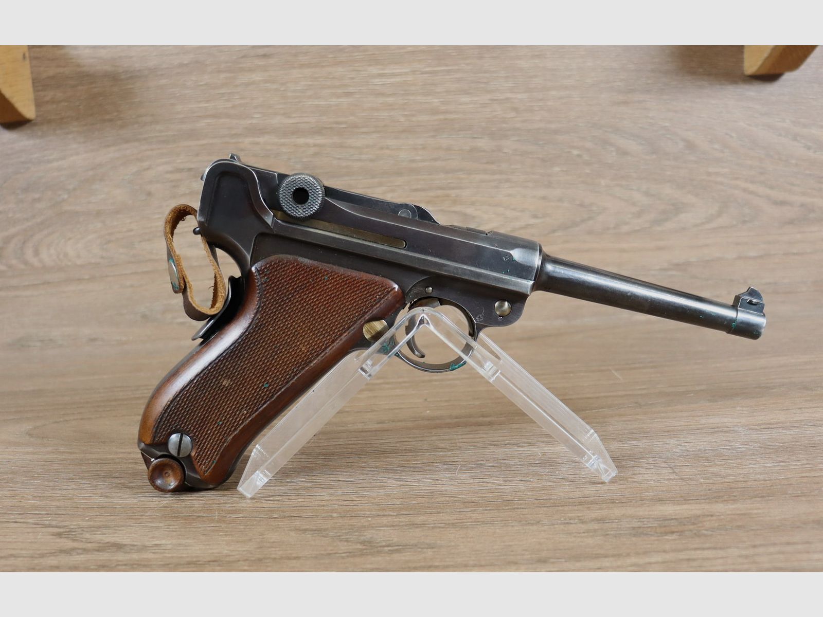 Parabellum 06/24 z Holsterem i Drugim Magazynem, zdjęcie 1 z 3