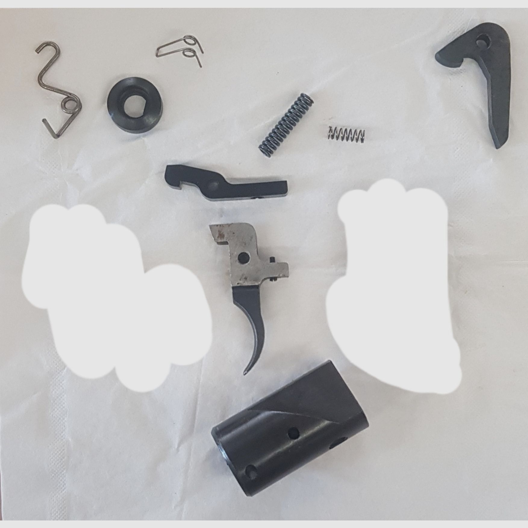 Vervangingsonderdelen Haenel IV/M Onderhevel Luchtgeweer 4M of IV M Trekker Trekkerstang Veerinstallatie Schroef Trekkerhaak Veer per stukprijs