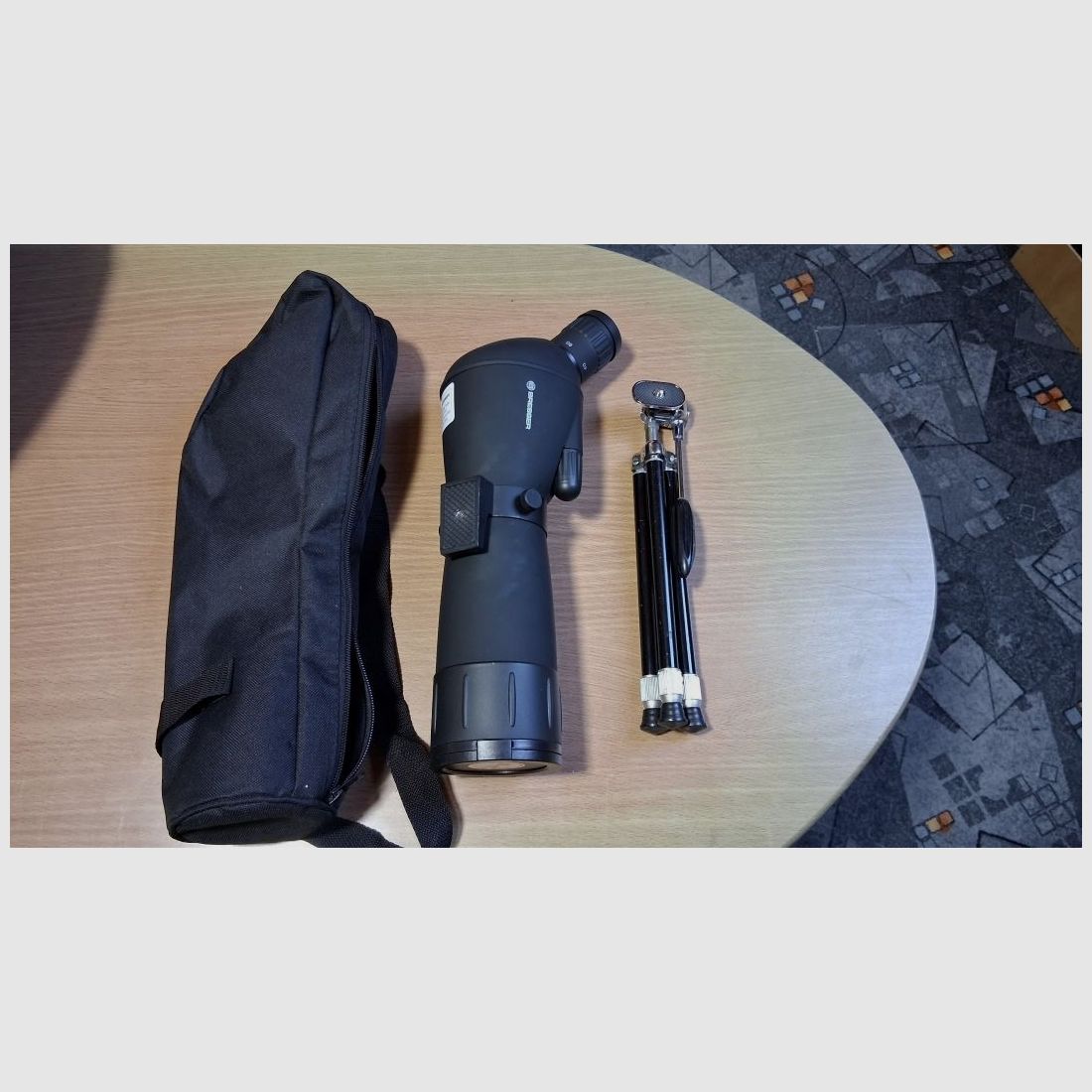 BRESSER SPEKTIV 20 - 60 x 60 Zoom