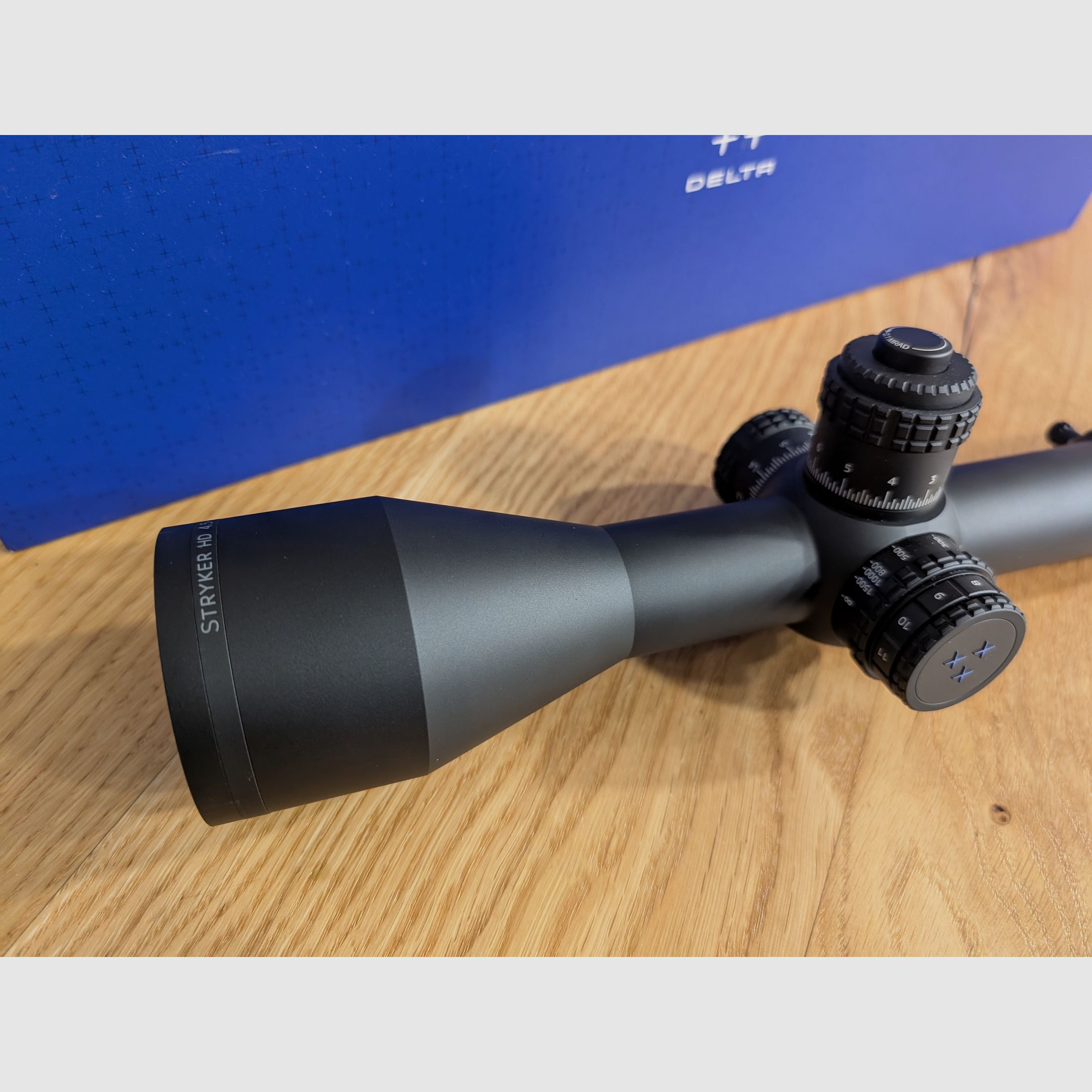 Delta Optical Stryker HD 4,5-30x56 Neu unbenutzt. Mit Contessa Montage
