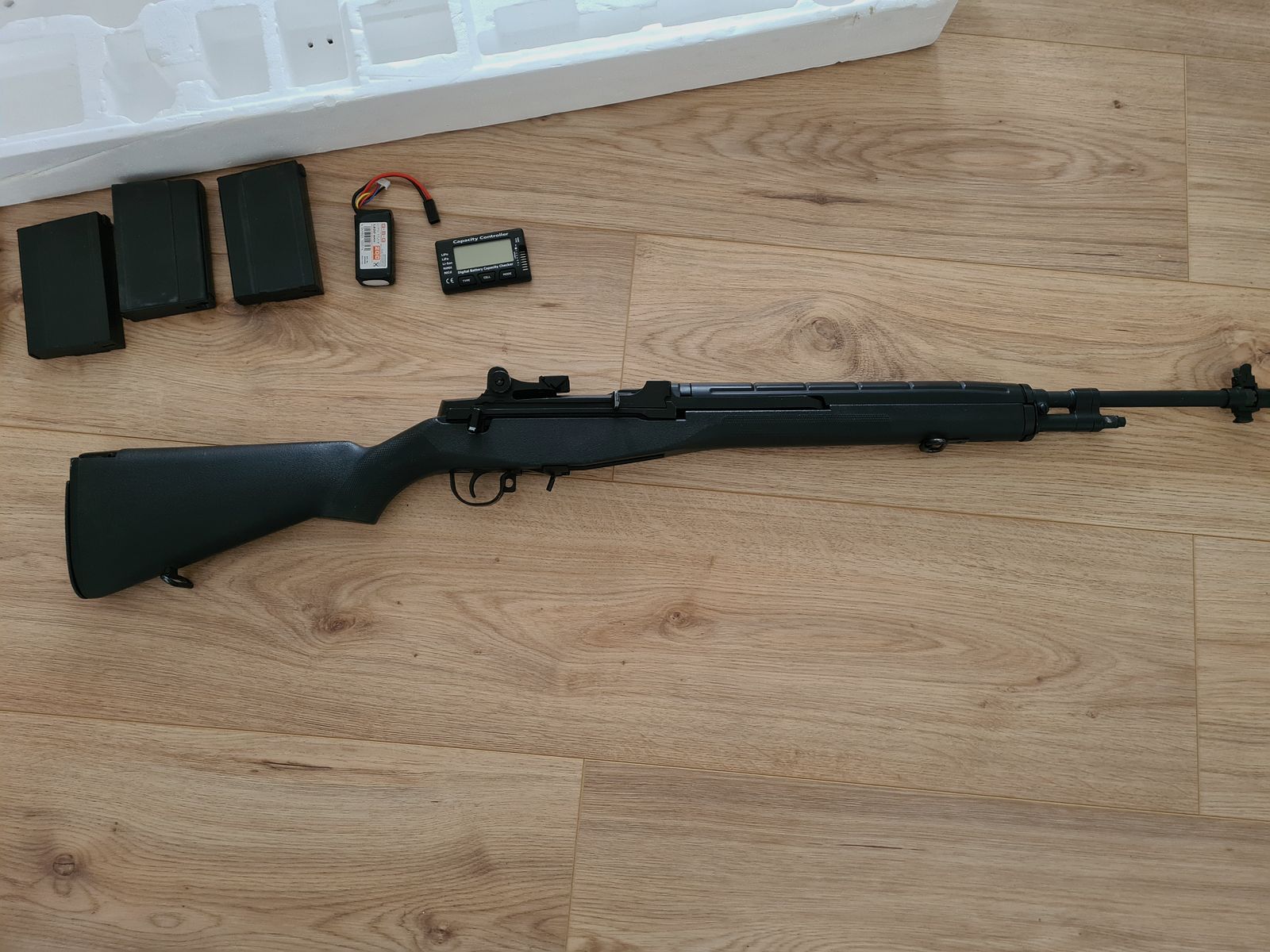 M14 airsoft gun, image 2 of 11