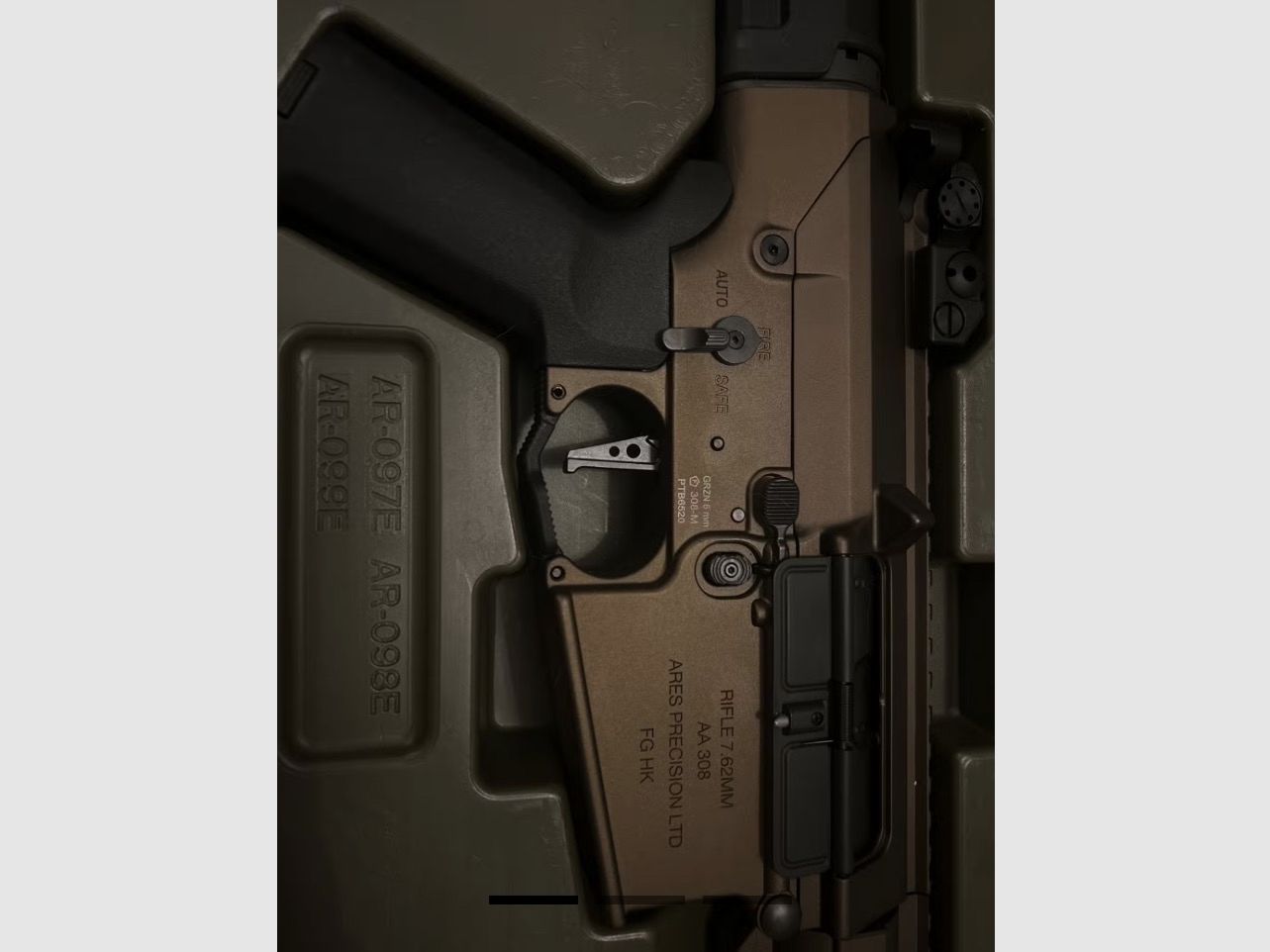 AR-308M in Mitternachtsbronze AR-098E