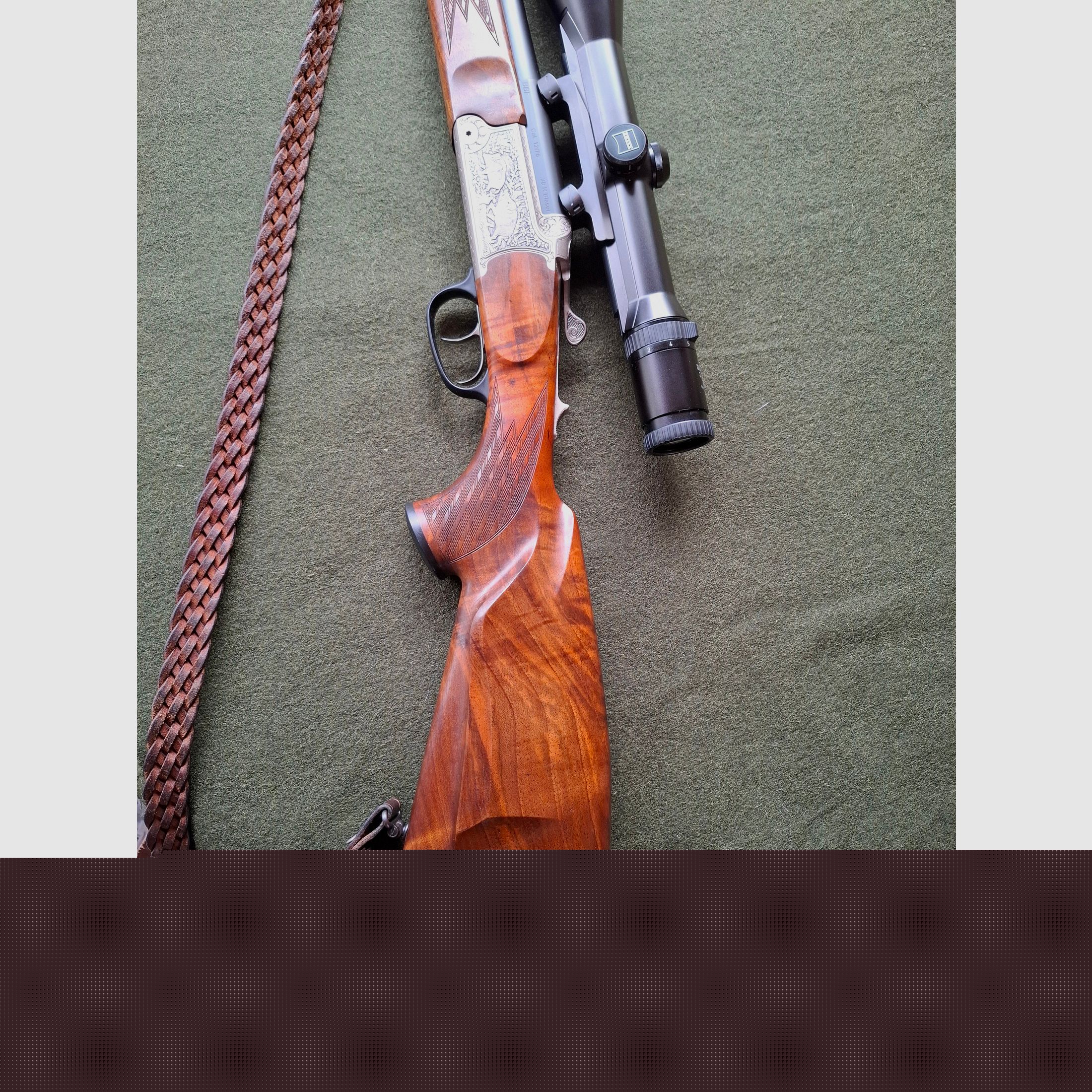 Break-open rifle from Blaser with scope