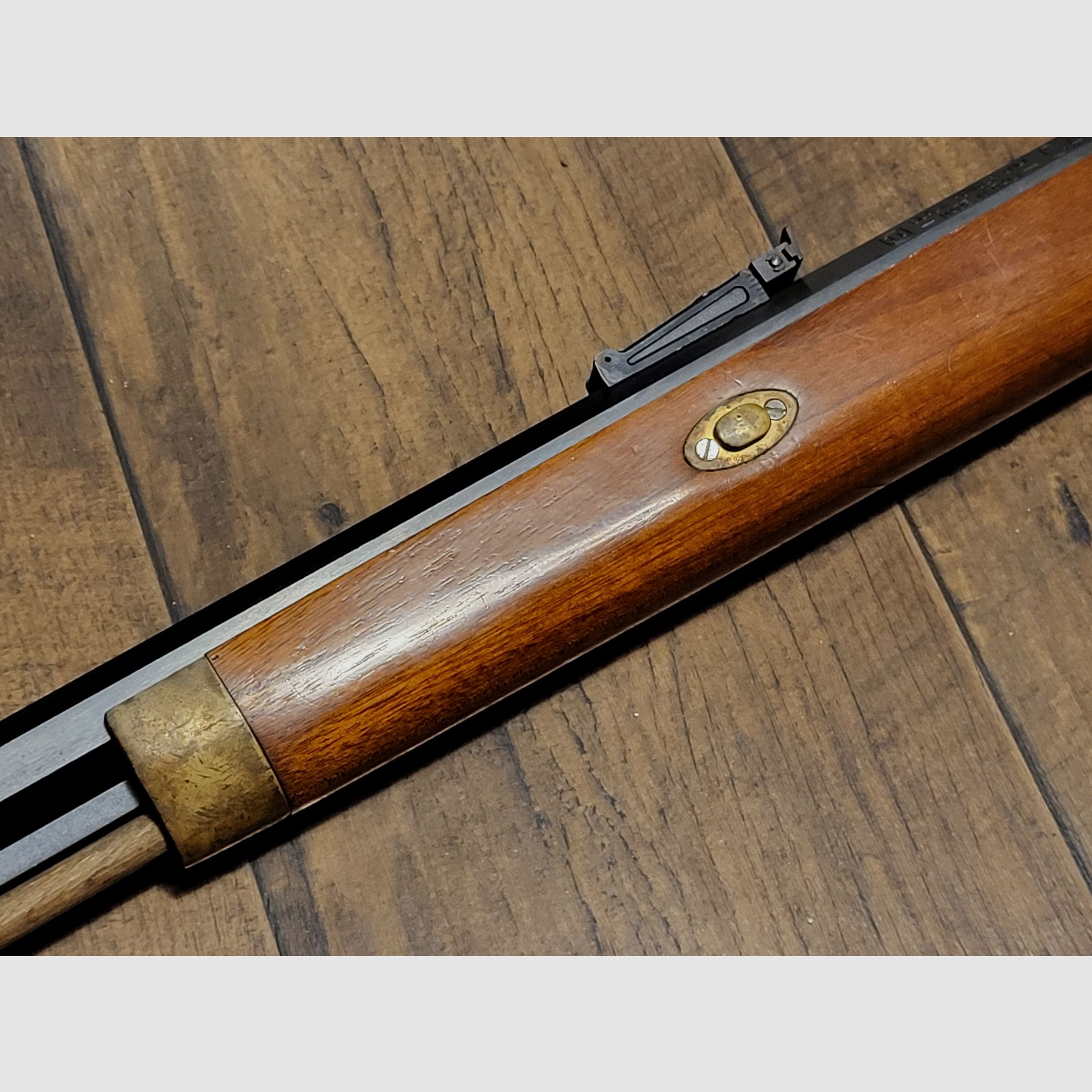 Investarm cal. 45 Perkussionsgewehr Hawken