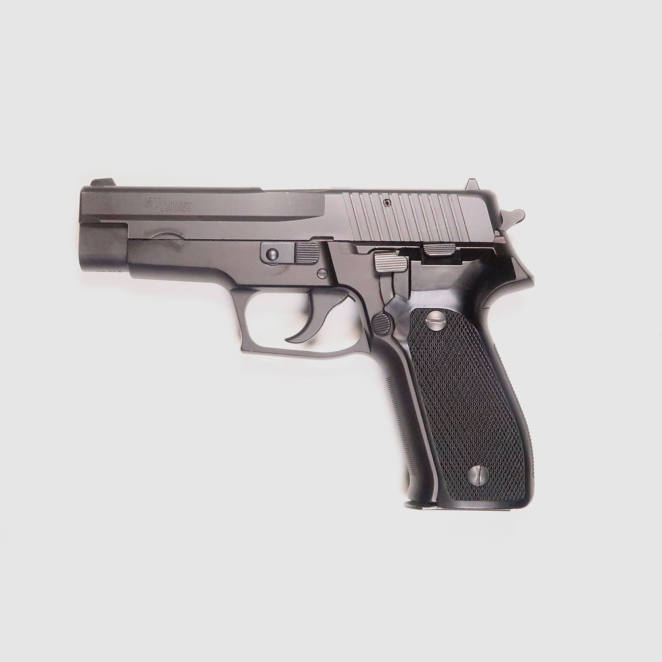 Sig Sauer P226 9mm Para
