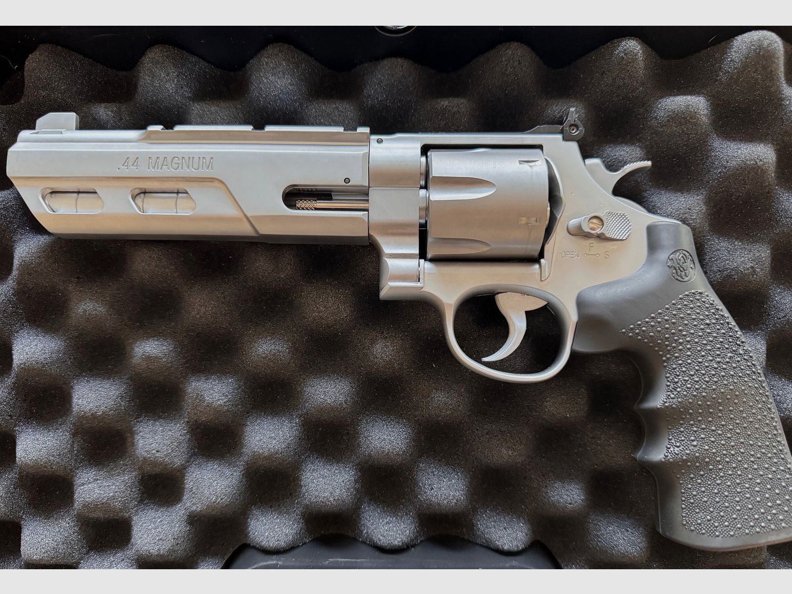 Smith & Wesson 629 Competitor CO₂ Revolver 4,5 mm Diabolo