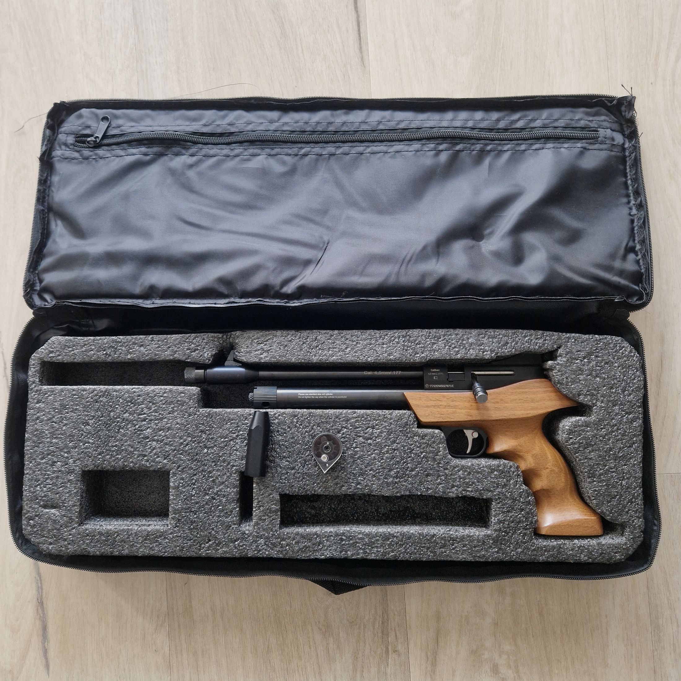 Rifle de aire Diana Airbug CO2 4,5 mm