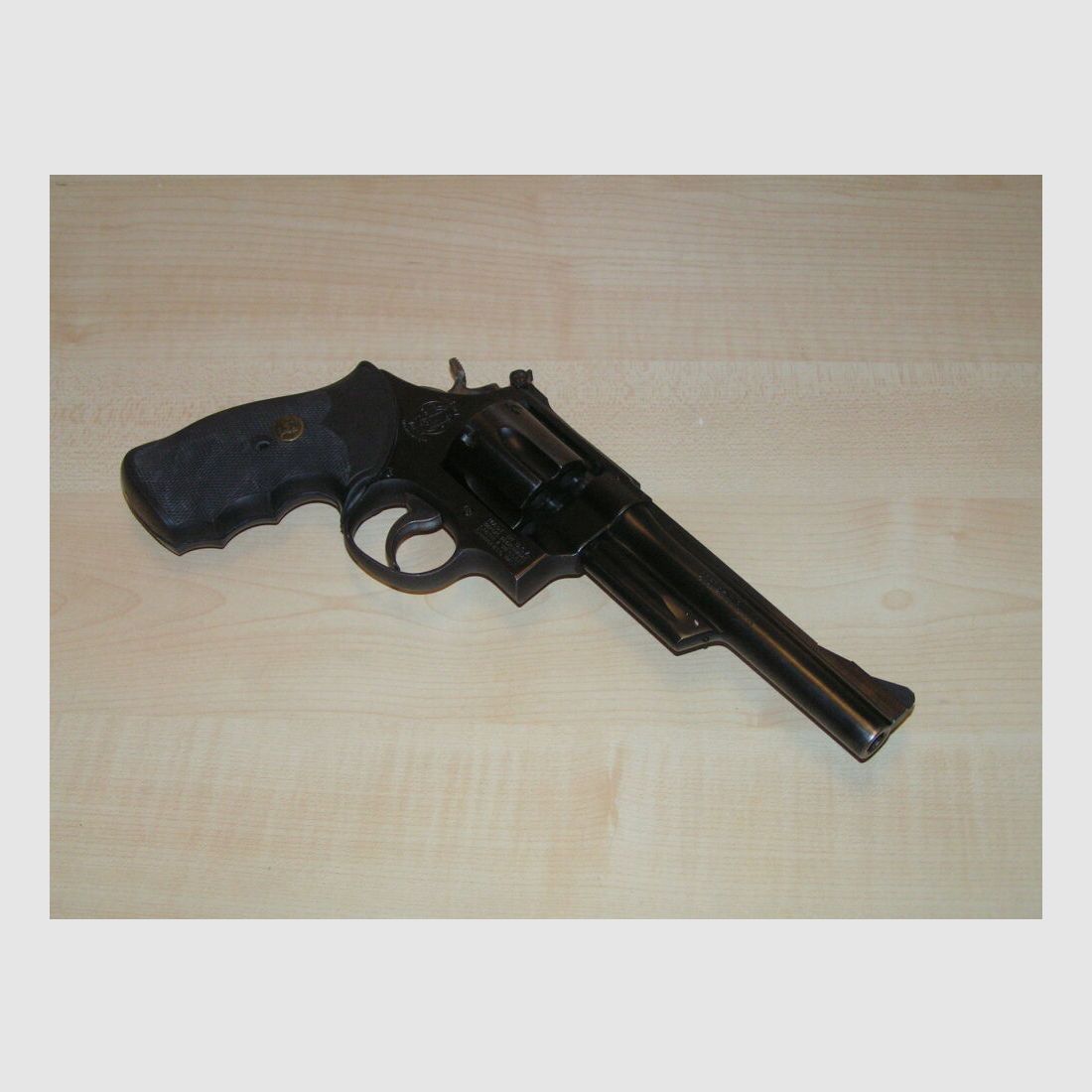 Smith & Wesson HIGHWAY PATROLMAN