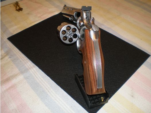 Revolver Colt 357 Magnum "Python