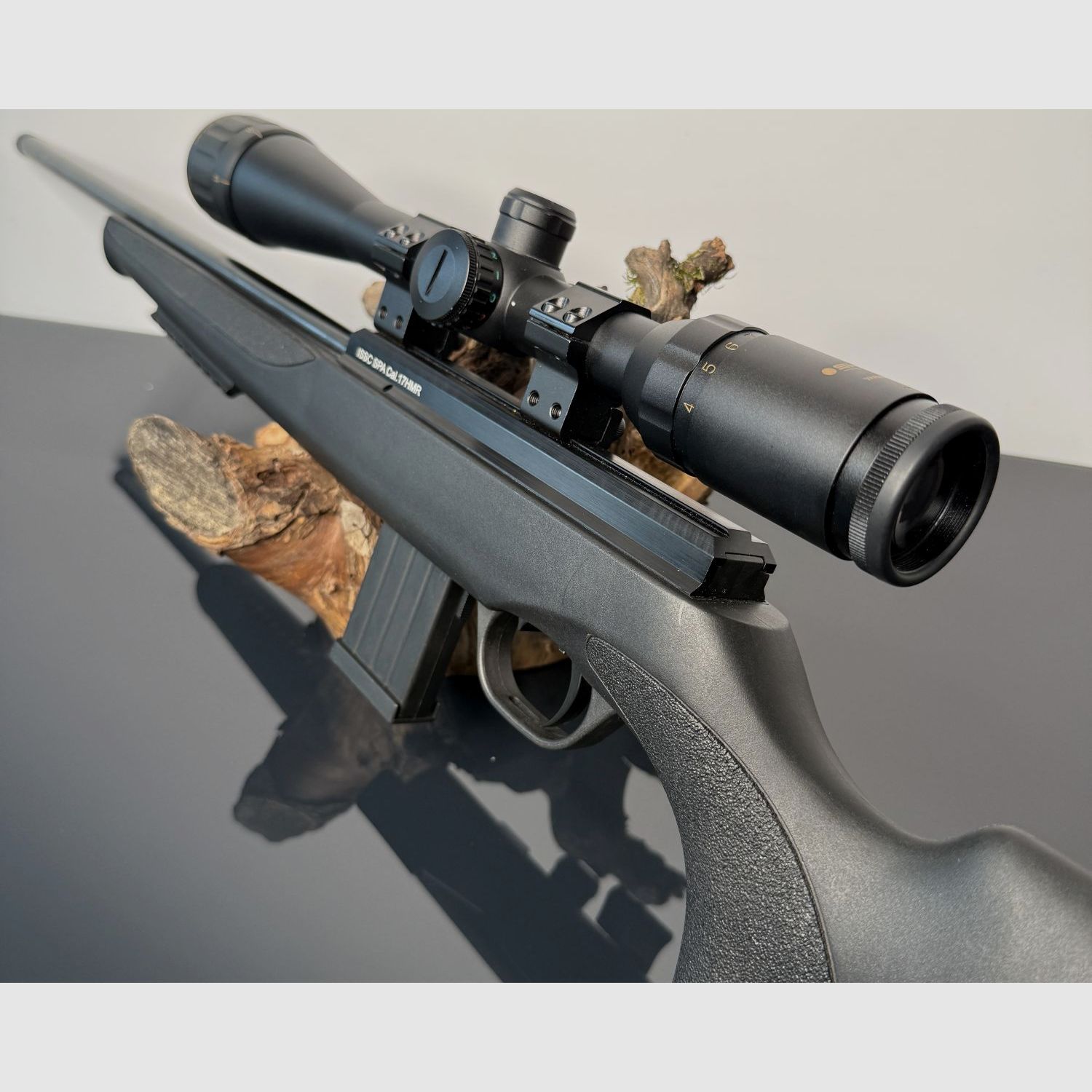 ISSC SPA 17 Tactical, Bild 2 von 4
