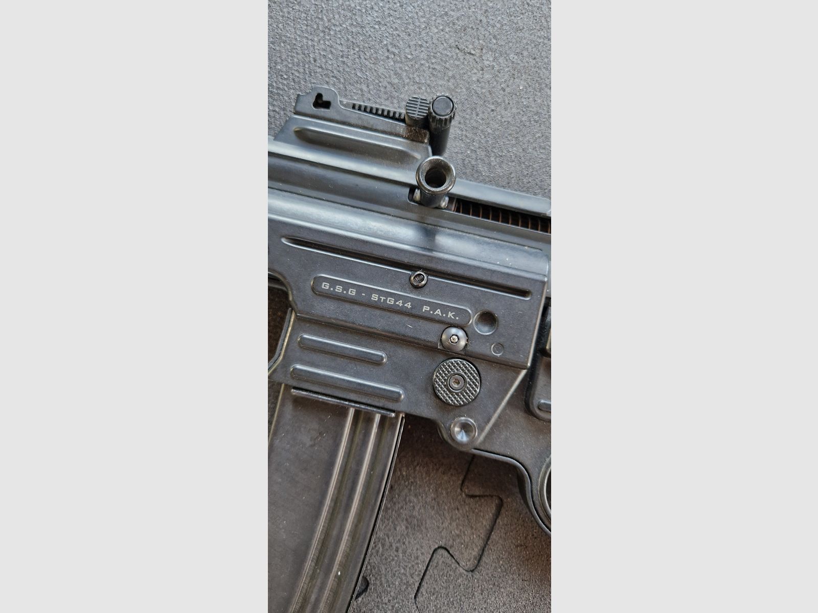 GSG StG 44 Schreckschussgewehr 9 mm P.A.K. Vollmetall Echtholz