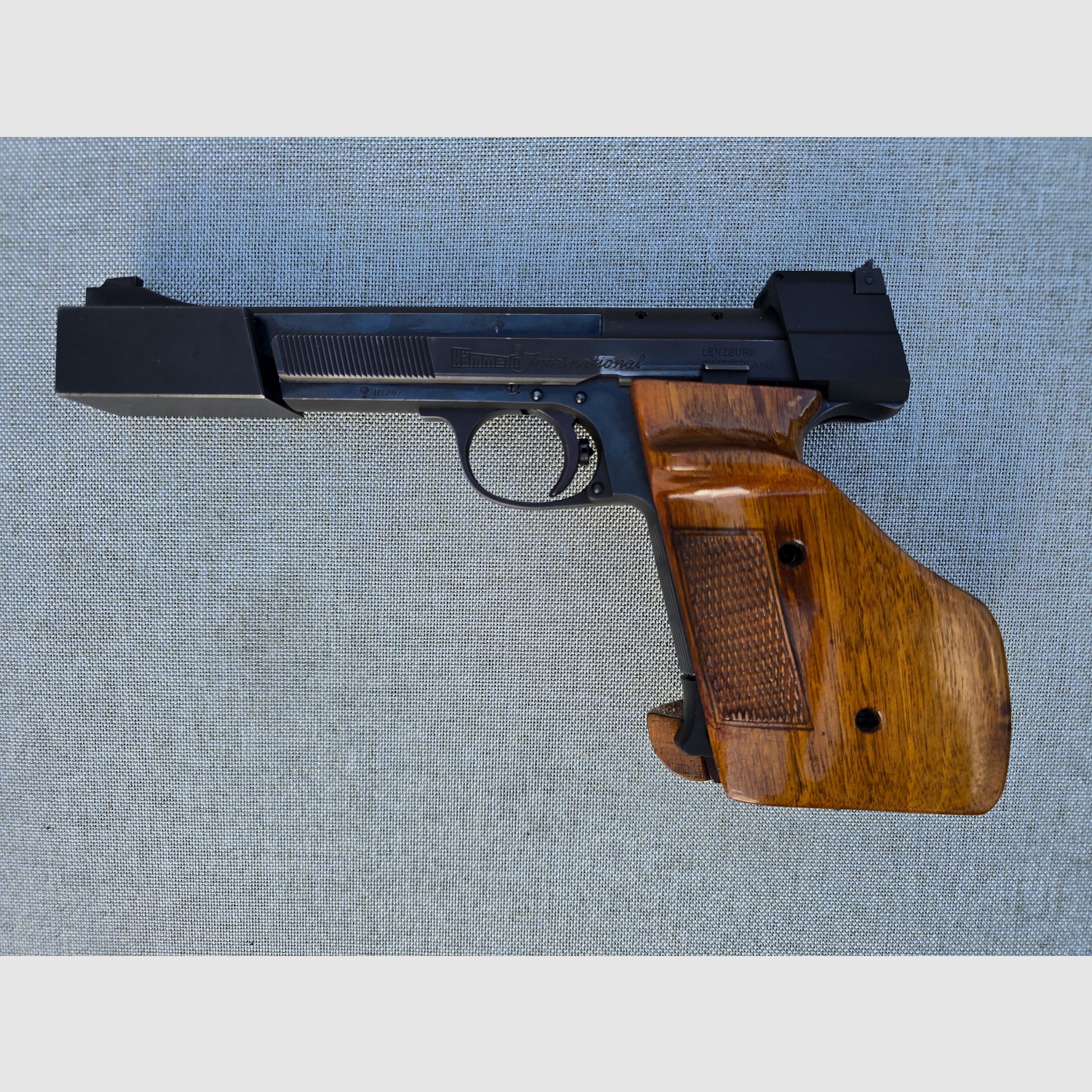 Hämmerli 208, impugnatura sportiva destra, 2° caricatore, .22lr