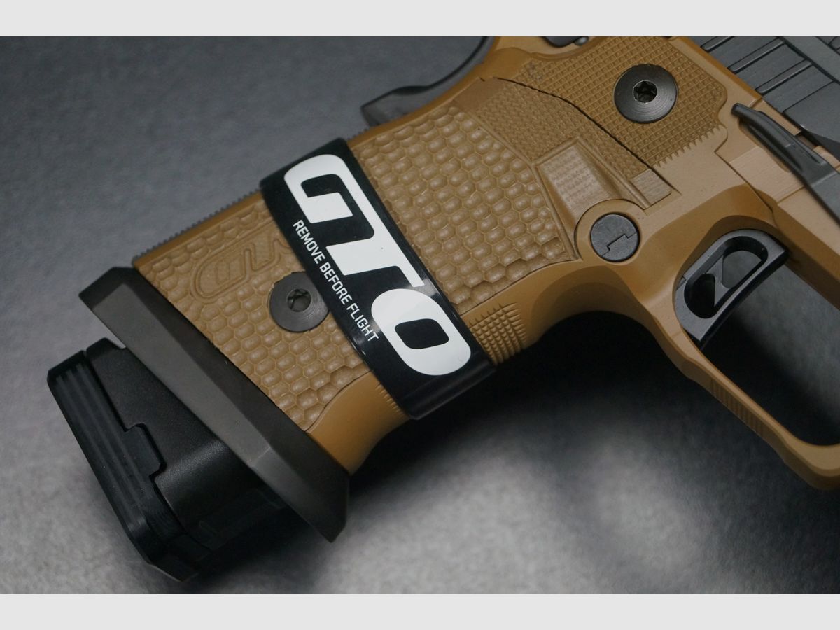 Sig Sauer P211 GTO Combat Coyote, Bild 4 von 7