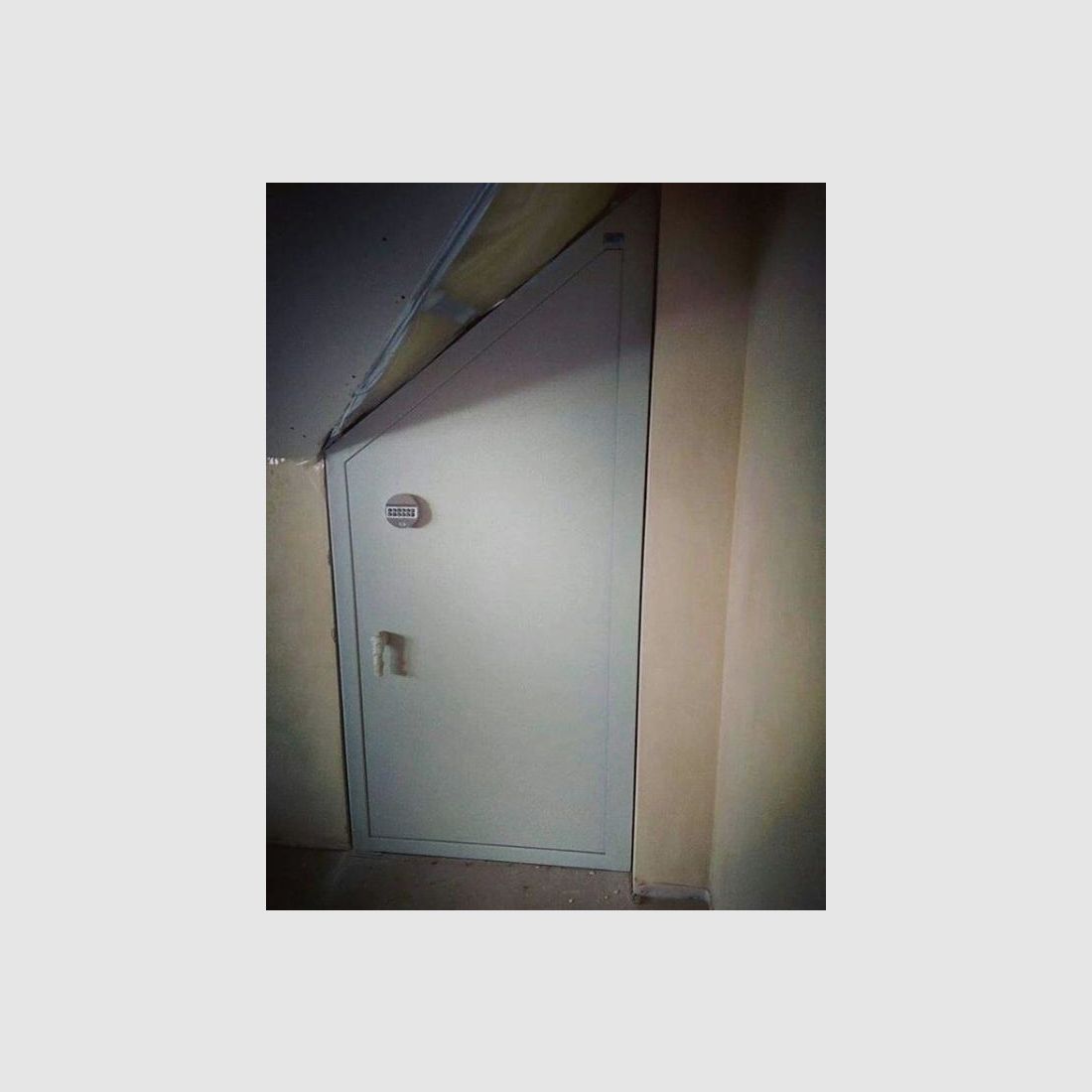 Three-door for weapon room Class 1 EN 1143-1 - nothing is impossible - custom-made!!