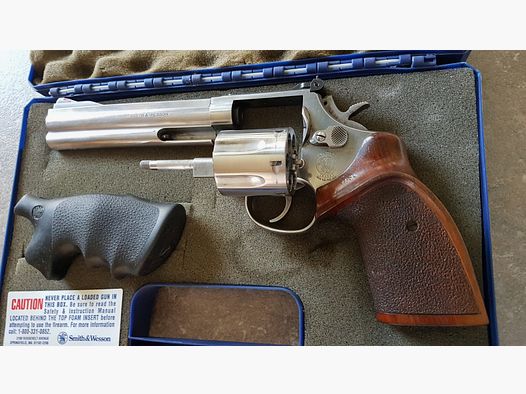 S&W Revolver 686 Kaliber 357 Magnum 6 Zoll