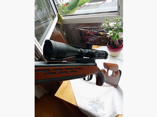 weihrauch hw 98 mit hawk airmax compact und sports match UK AOP 56 montage 