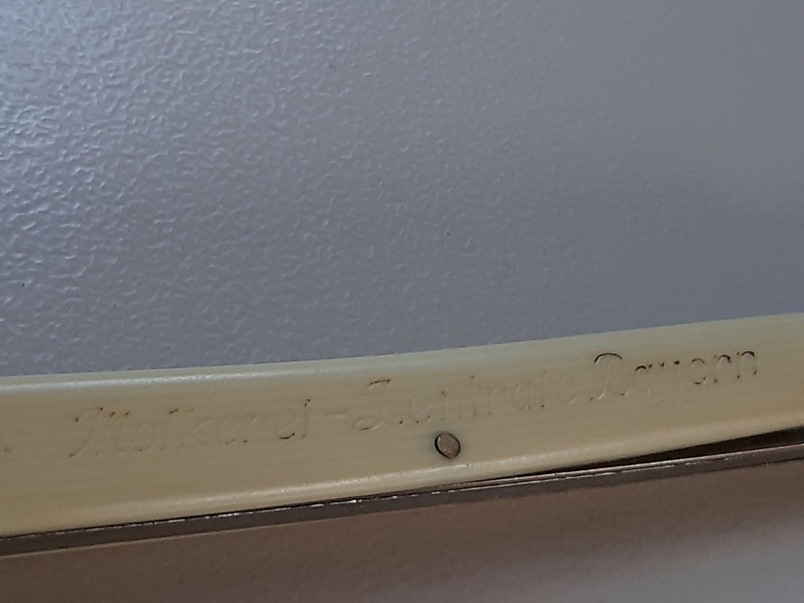   SAMMELOBJEKT  ?  Taschenmesser  ca, 60 - 70 Jahre  jung