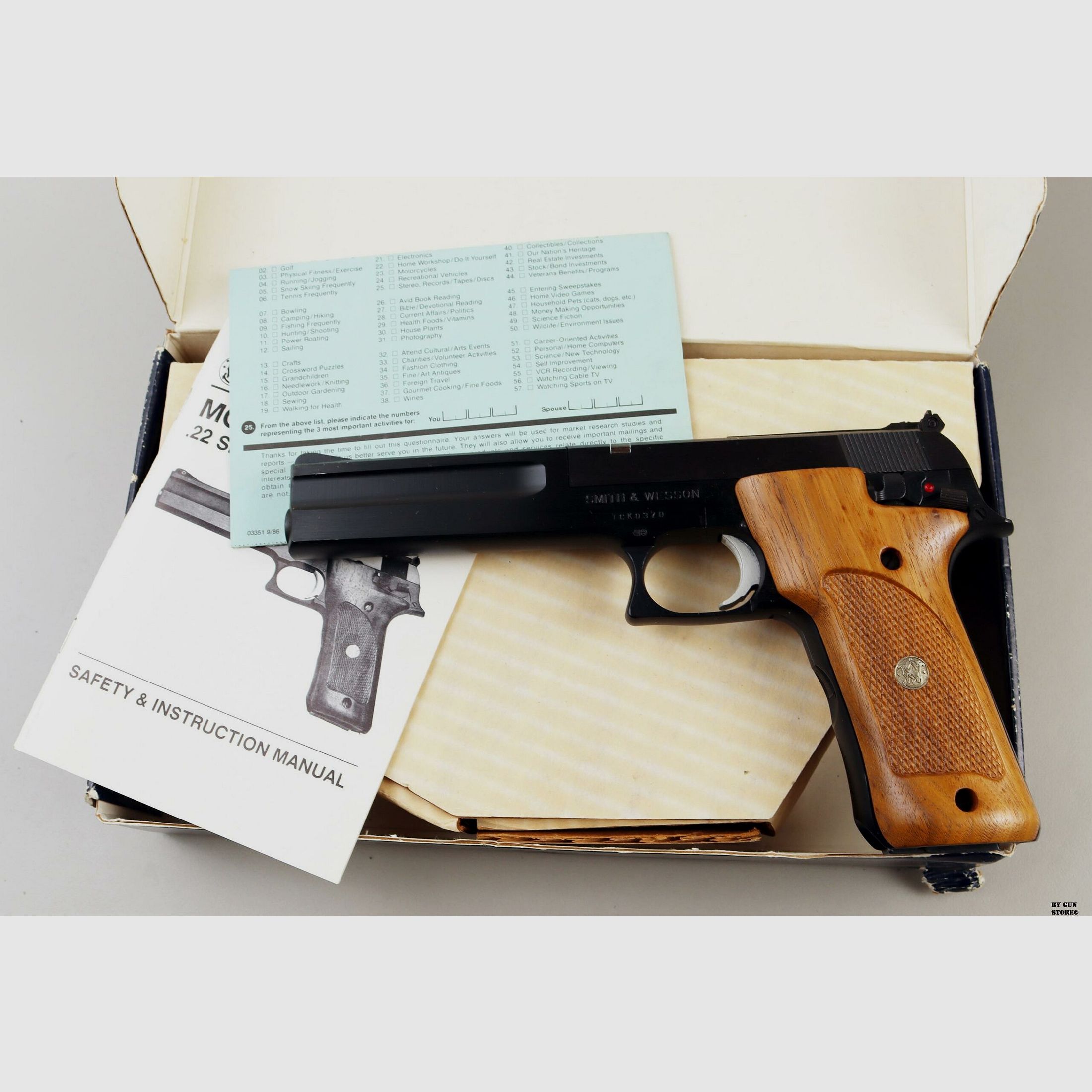 Smith & Wesson pistol mod. 422 cal. 22 LR serial no. TCK0370, image 9 of 10