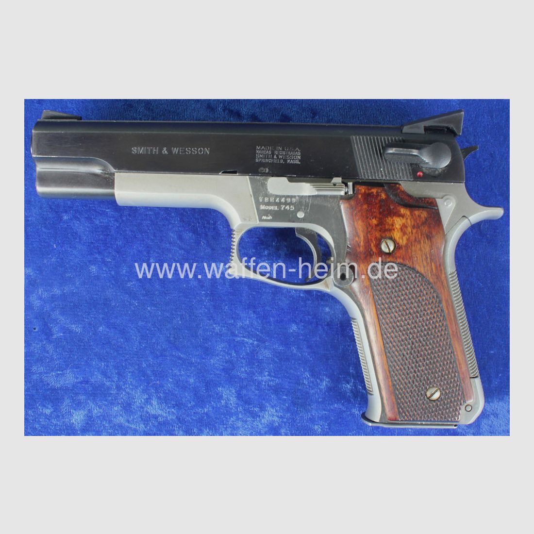 Smith & Wesson 745, Bild 1 von 2