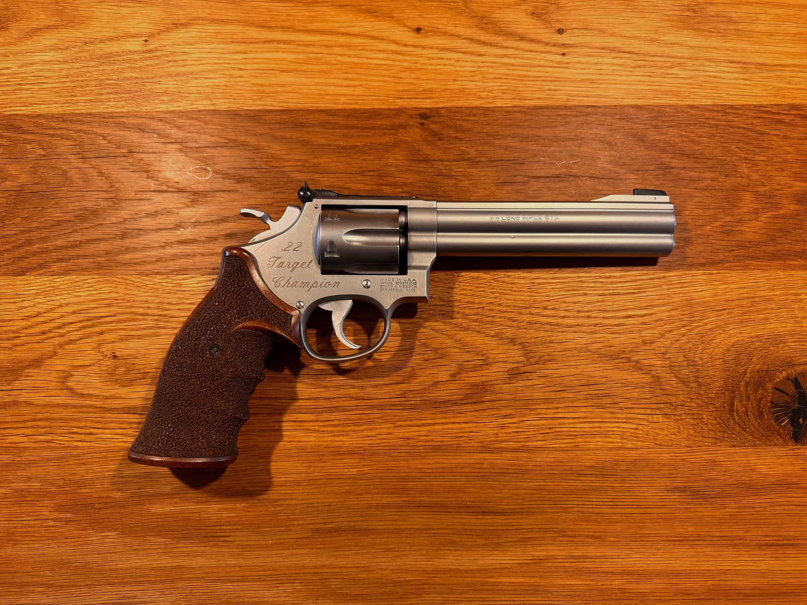 Smith & Wesson Mod. 617 Target Champion .22 l.r.