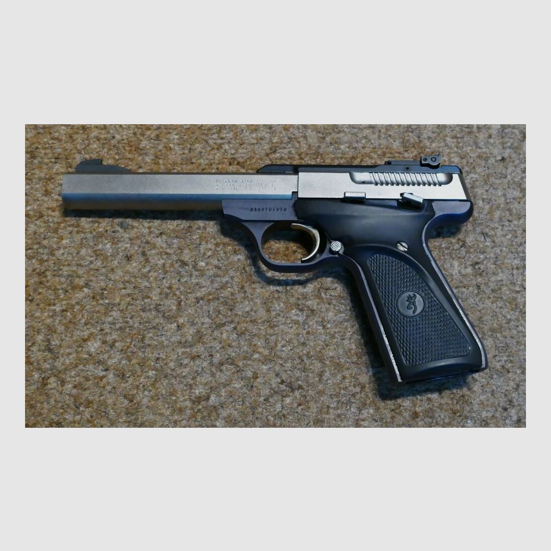 Browning Buck Mark