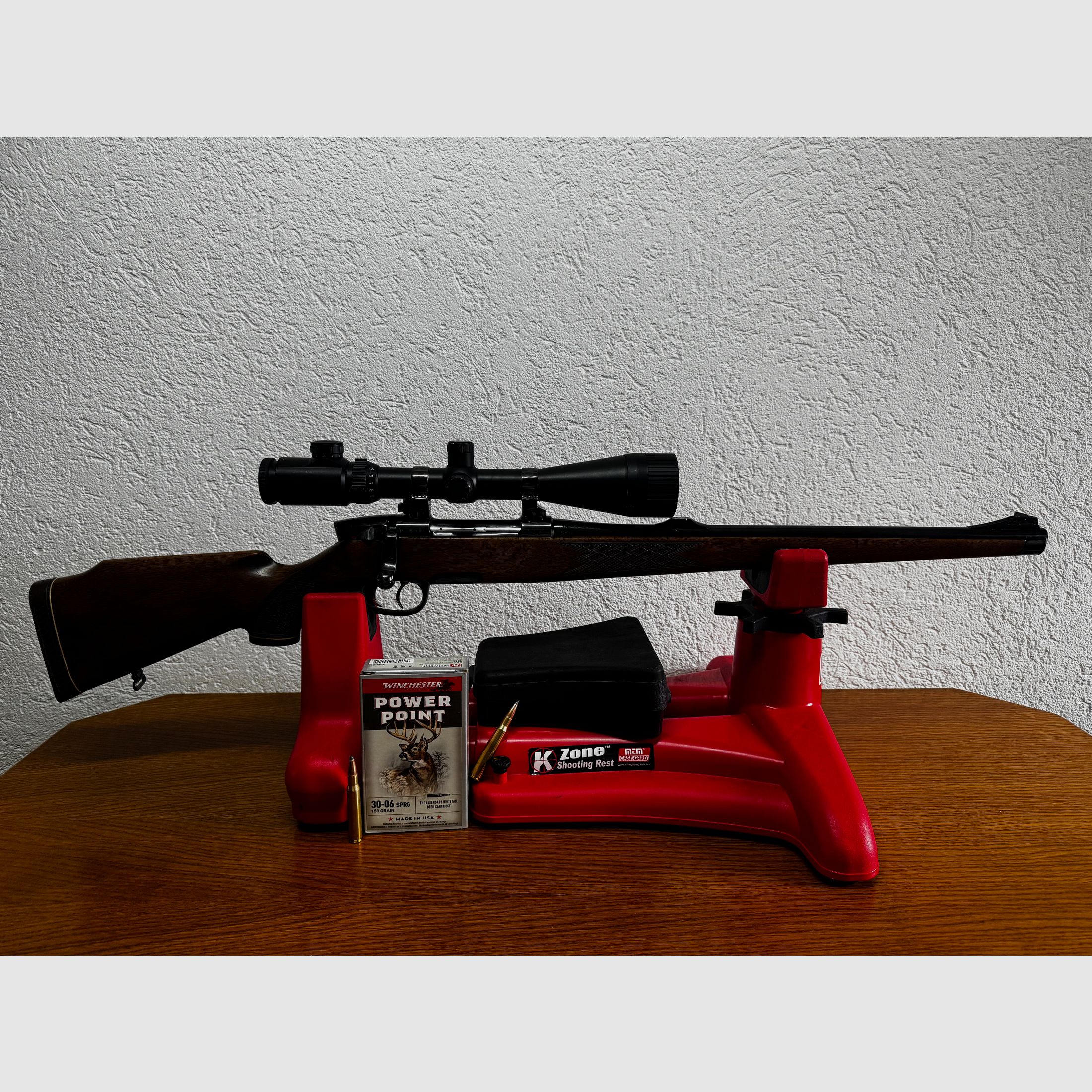 Steyr Mannlicher Stutzen Model M with illuminated reticle scope 4-16x50 AOE