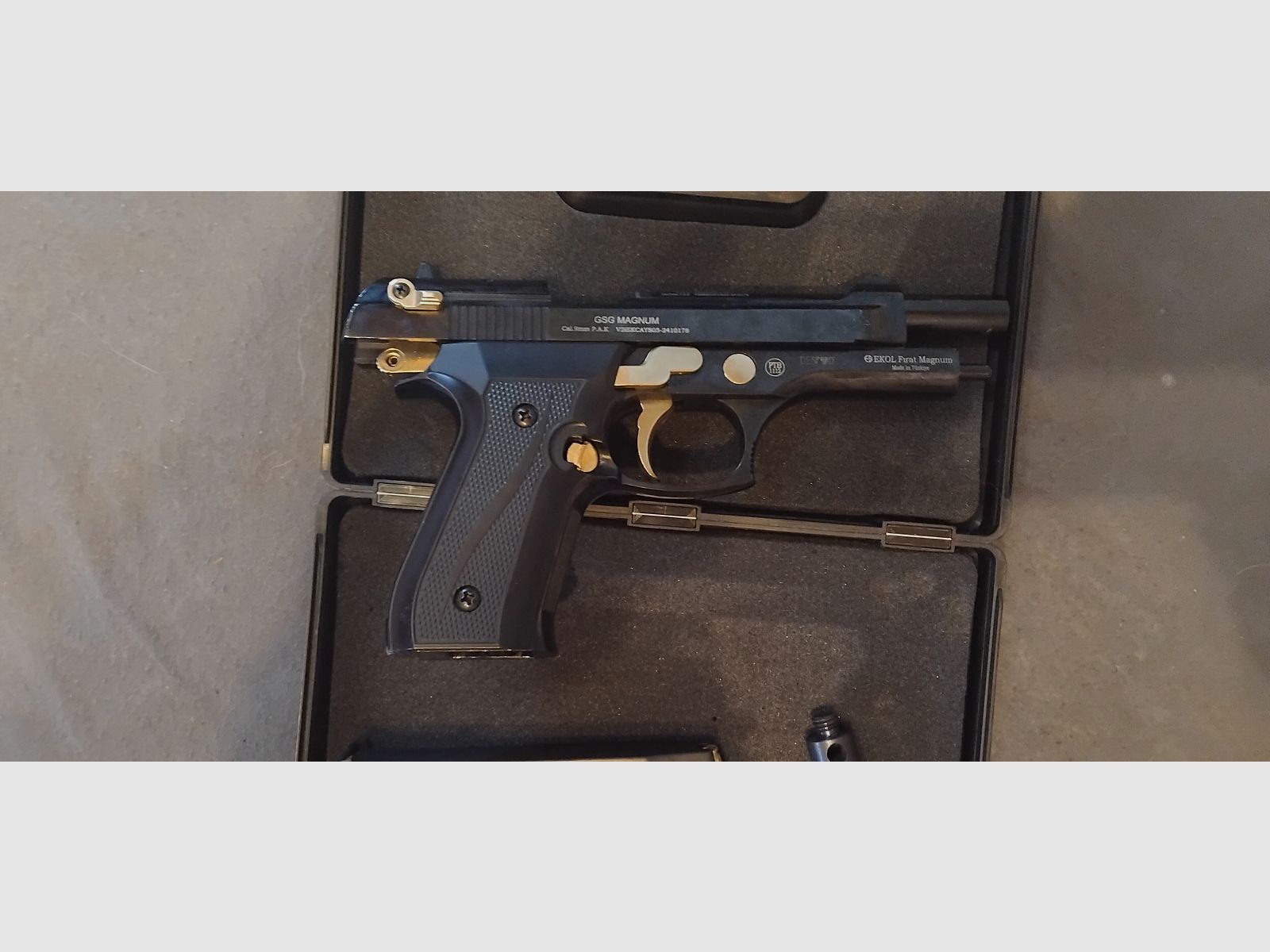 Ekol Firat Magnum blank firing pistol 9mm P.A.K. black-gold