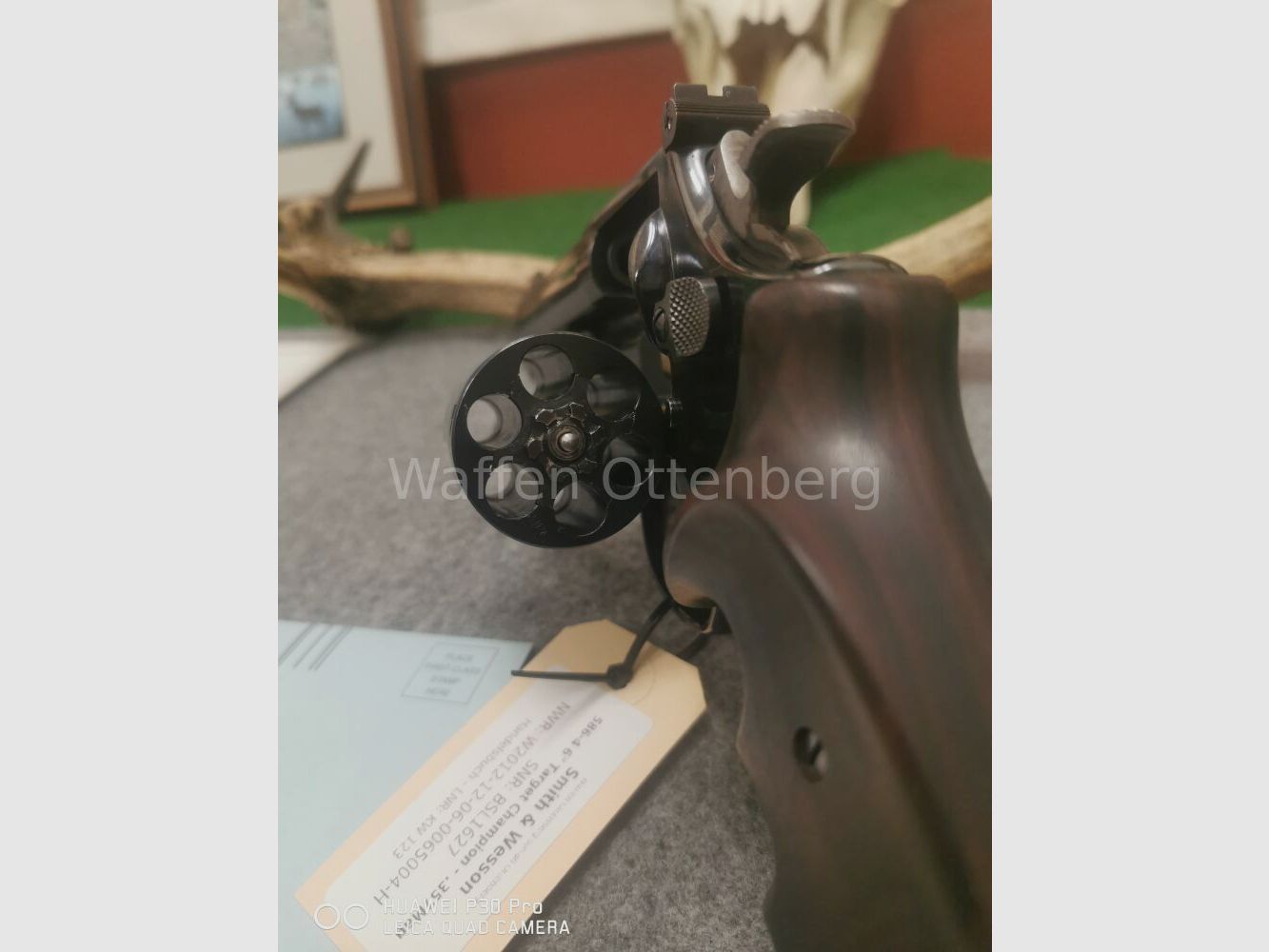 Smith & Wesson 586-4 Target Champion