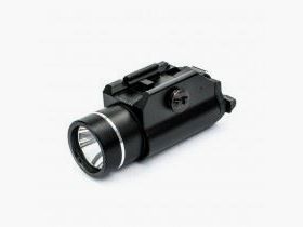 Taktische Taschenlampe mit CREE-Q5-LED MACTRONIC