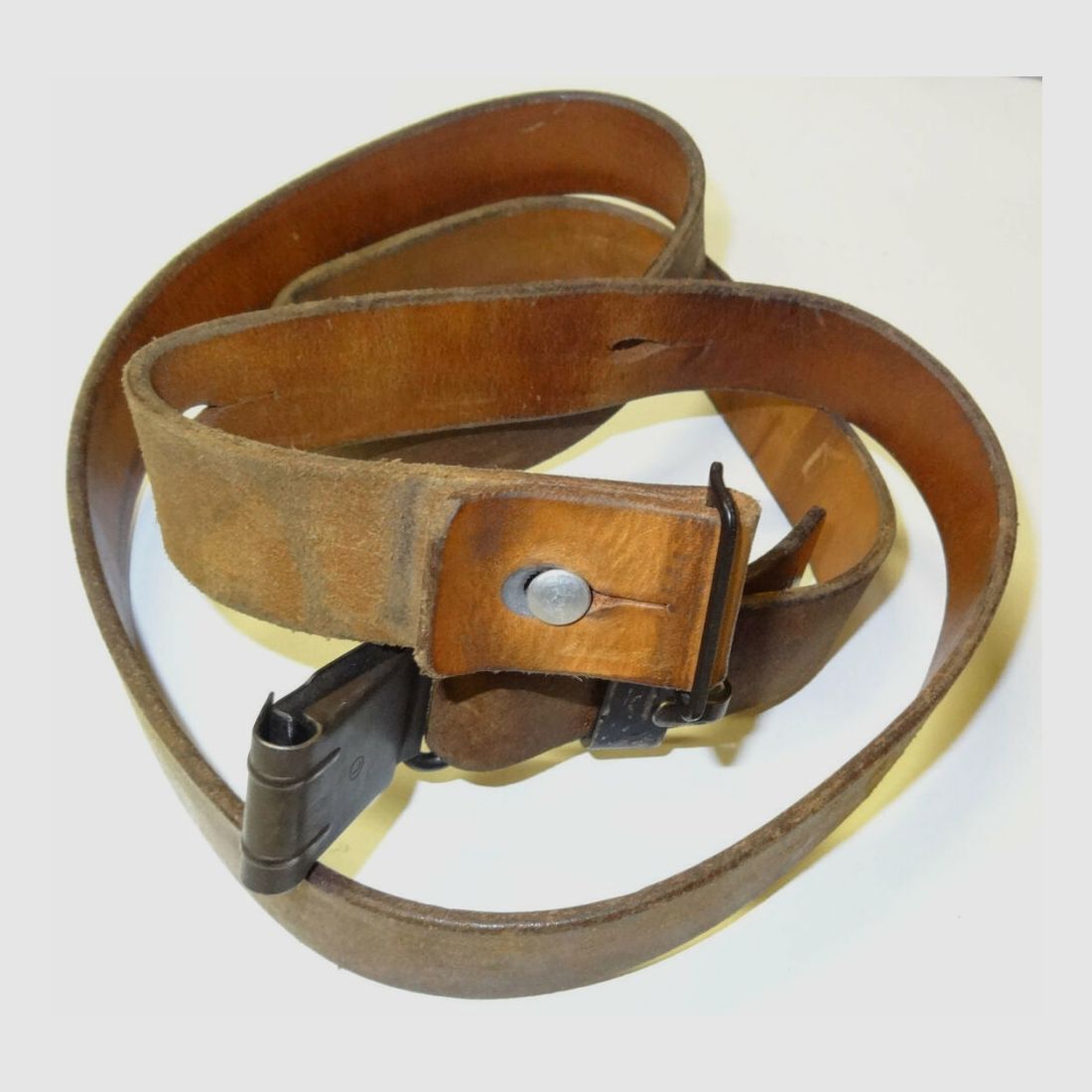 SIG leather strap/carrier strap complete for Swiss service rifle Stgw.57, SIG PE57, SAR M57 SWISS MATCH