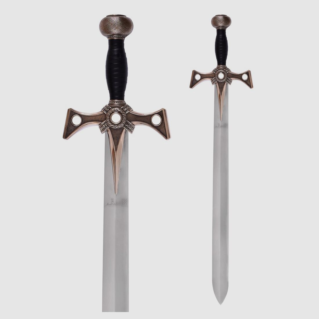 Xenas Film Schwert mit Farbsteinen