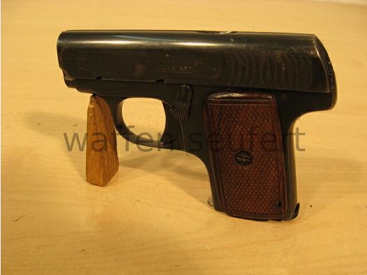 Manufacture Liegeoise D'Armes a Feu Patent 51350 Pistool