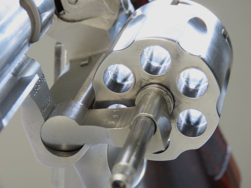 Smith & Wesson 686 - 3 in 6Zoll + LPA Sights Visier WXT