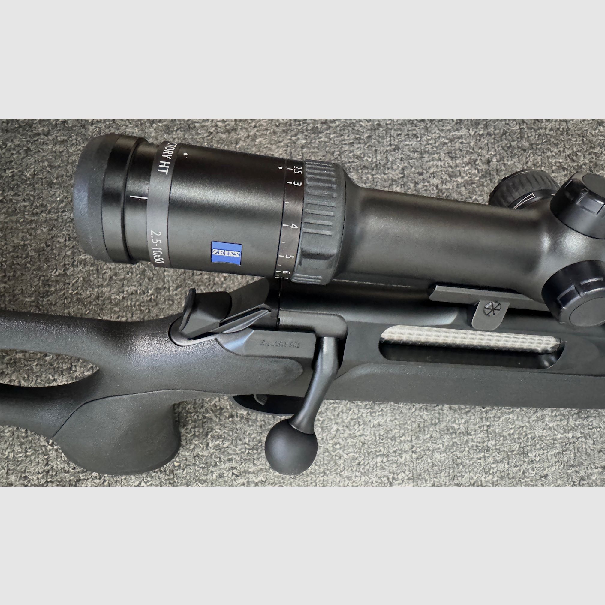 Sauer 505 Outback Synchro XT .308 mit Zeiss Victory HT 2,5-10x50, M15x1