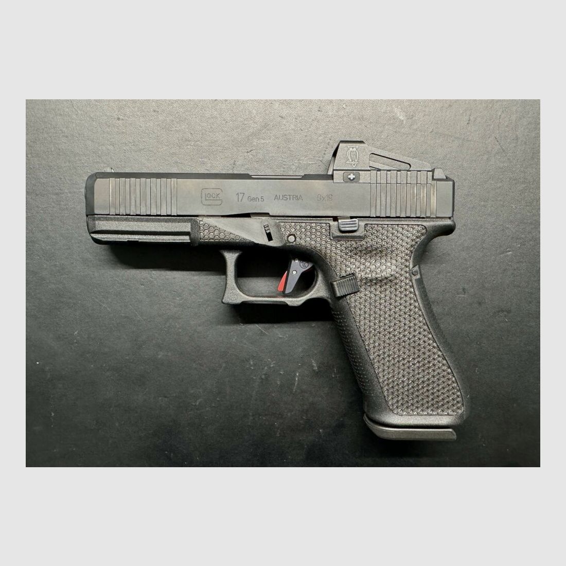 Glock Custom Peterssen Gunworks Glock 17 Gen. 5 MOS
